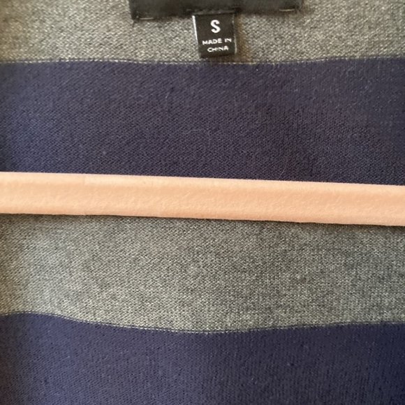 Express Stripe Cardigan - Picture 3 of 3